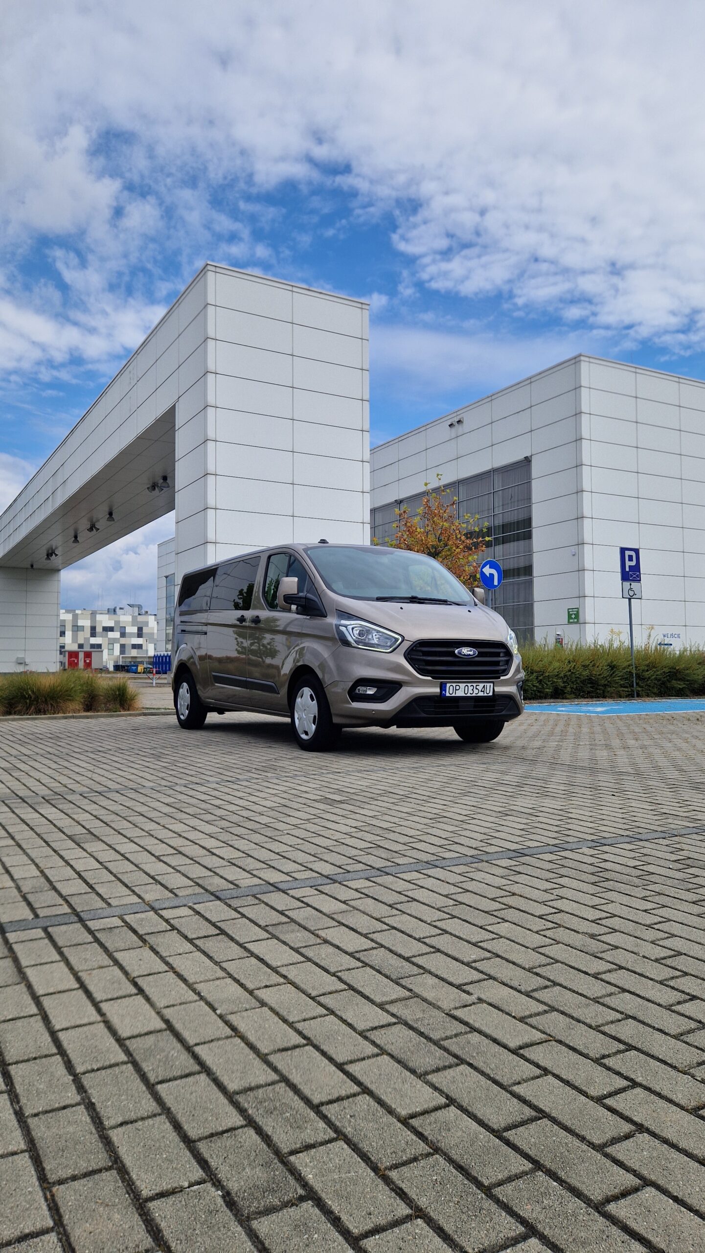 FORD TRANSIT CUSTOM LONG