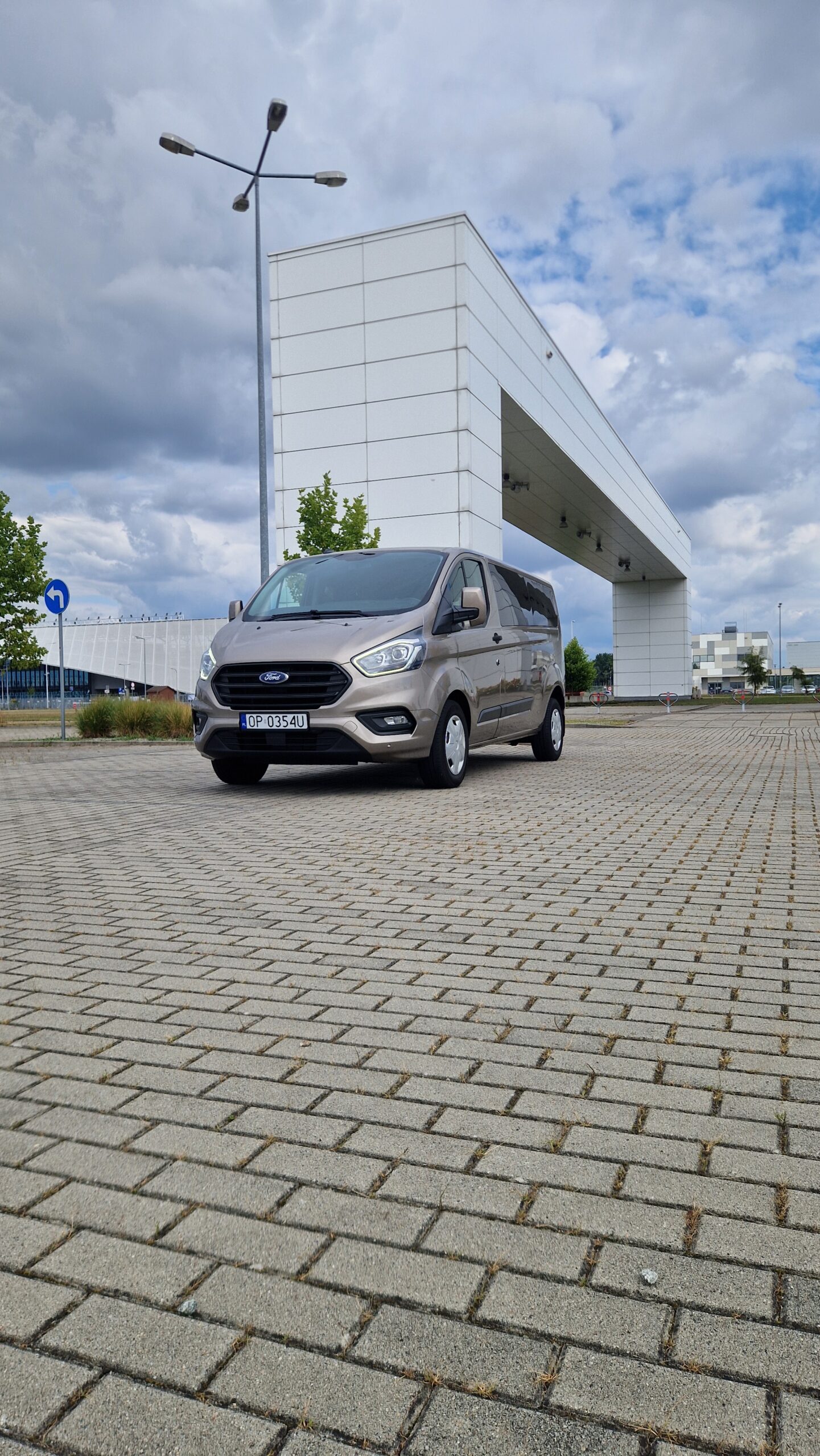 FORD TRANSIT CUSTOM LONG