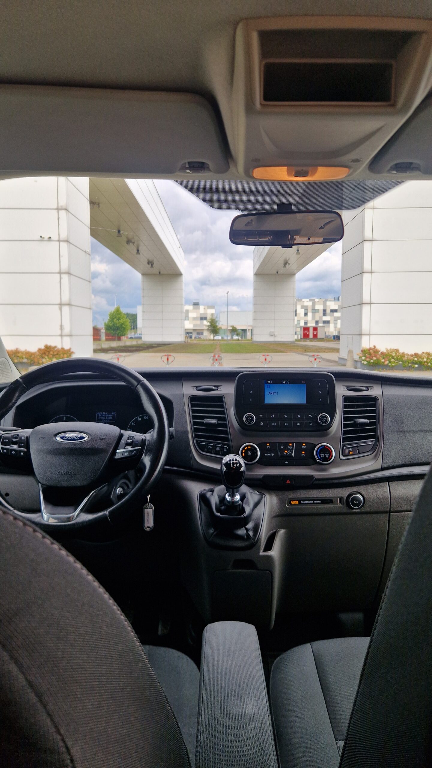 FORD TRANSIT CUSTOM LONG