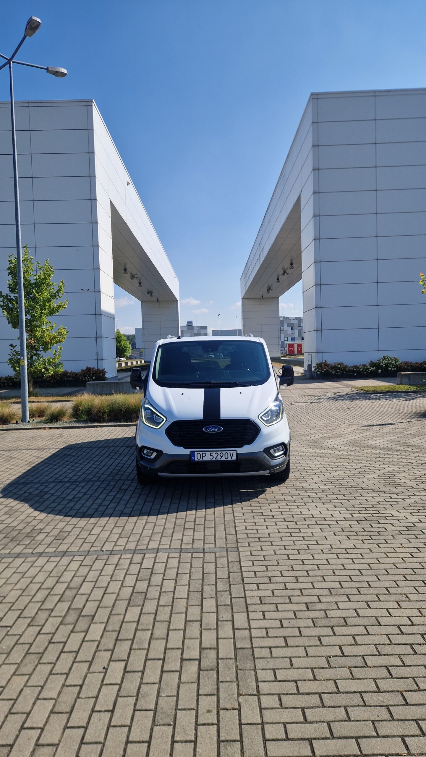 FORD TURNEO CUSTOM LONG