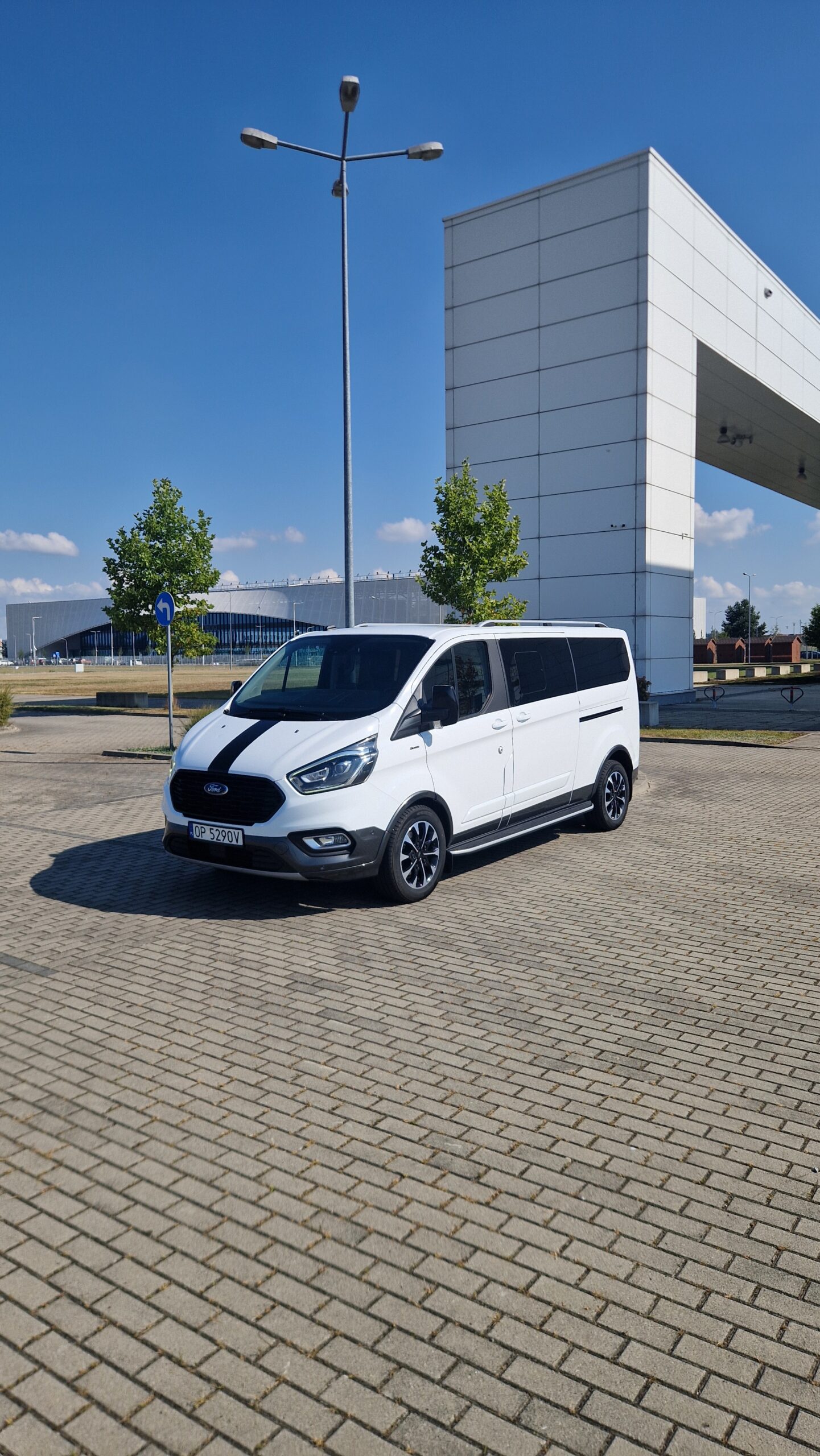 FORD TURNEO CUSTOM LONG