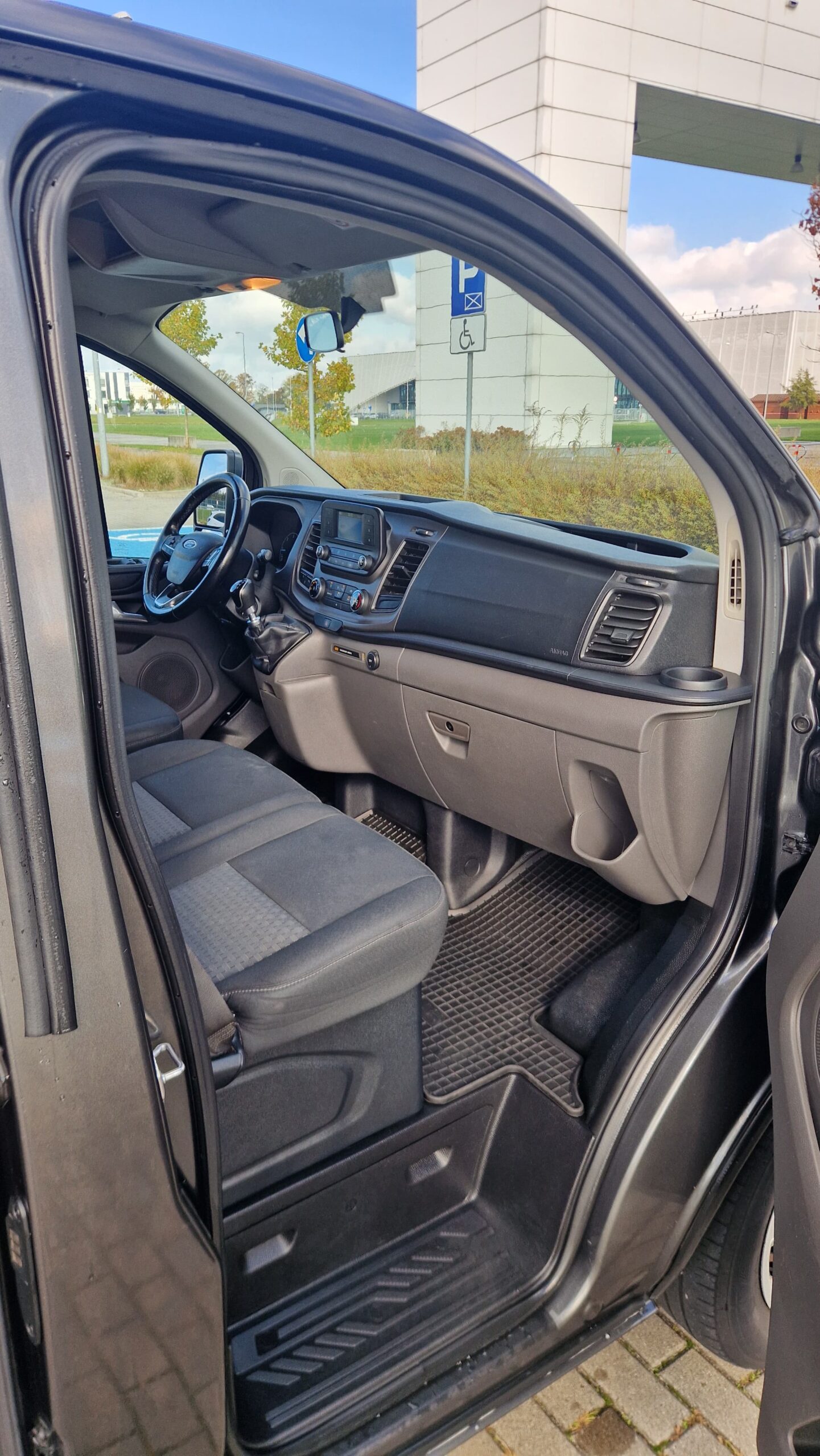 FORD TRANSIT CUSTOM LONG