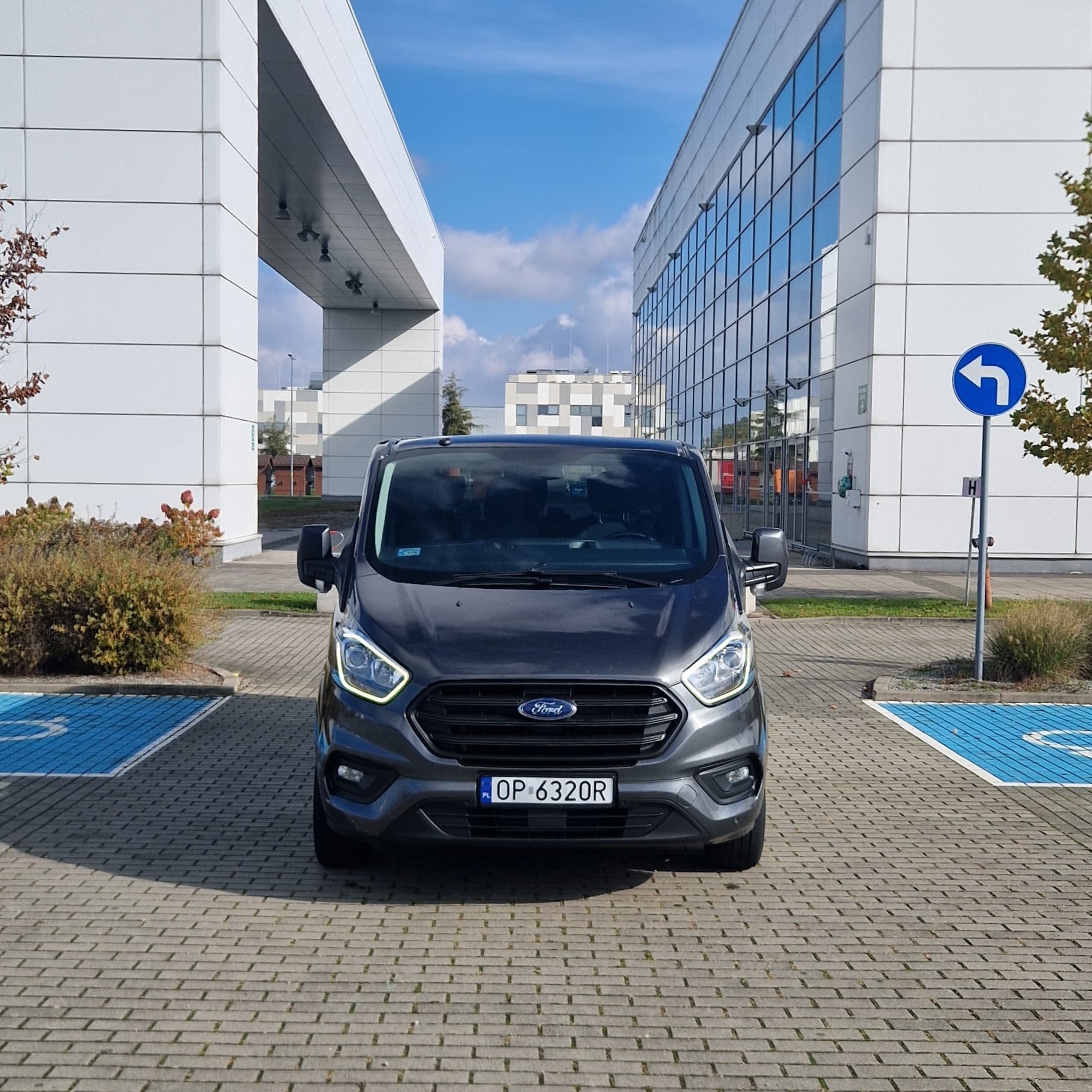 FORD TRANSIT CUSTOM LONG