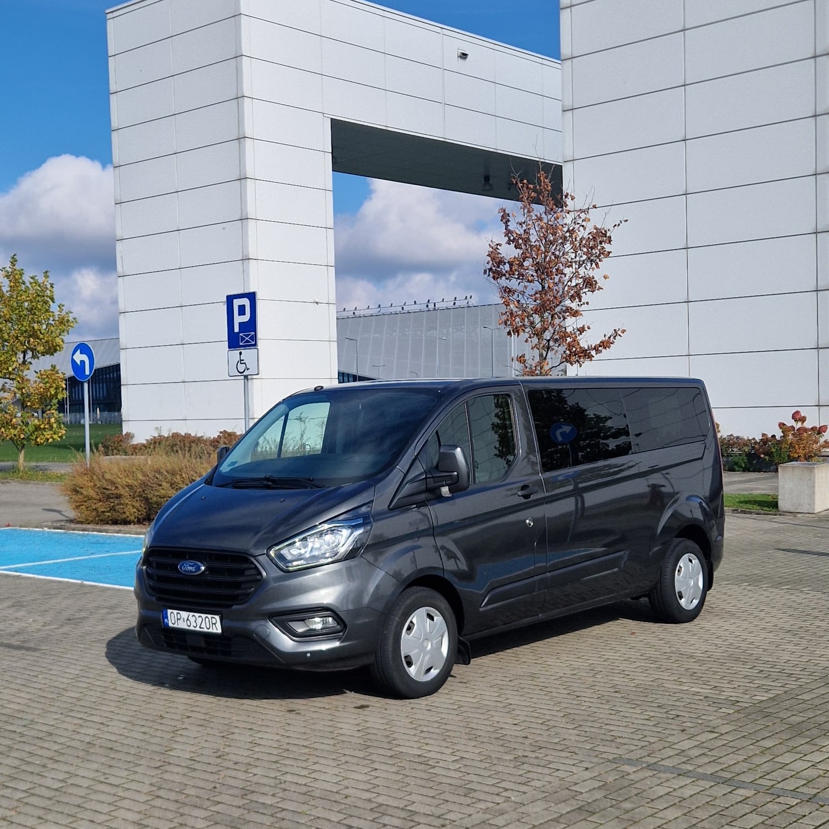 FORD TRANSIT CUSTOM LONG