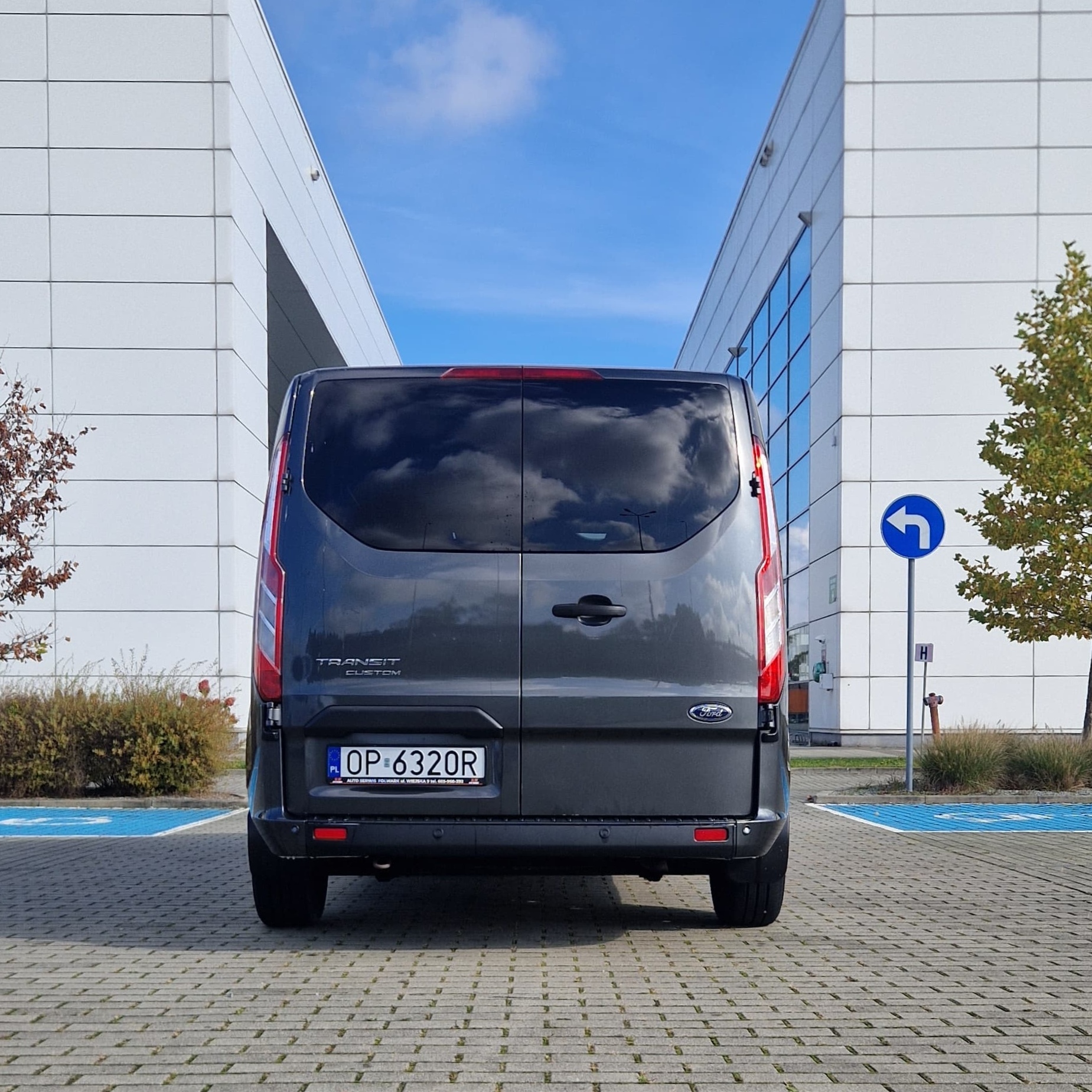 FORD TRANSIT CUSTOM LONG